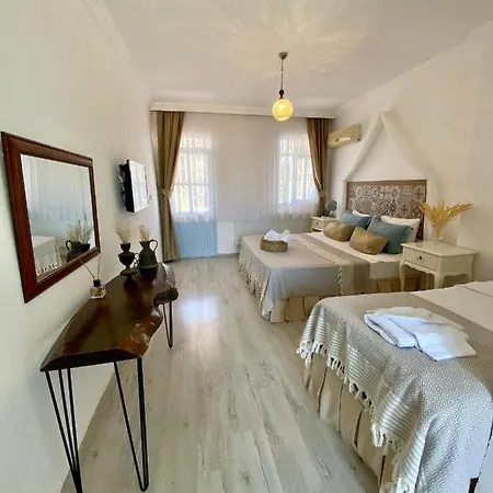 Hotel Alasonya Otel Alacati By La Mira