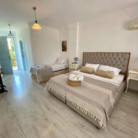 Hotel Alasonya Otel Alacati By La Mira