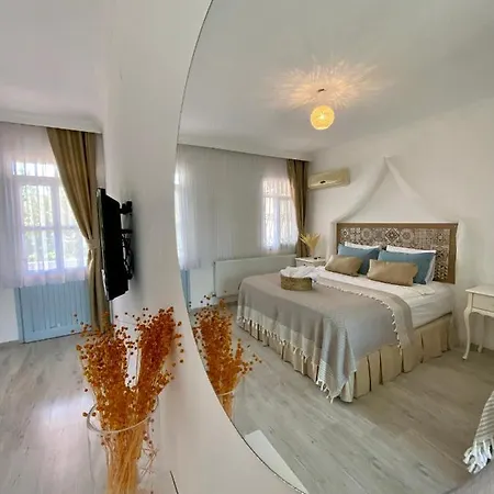 Hotel Alasonya Otel Alacati By La Mira Alaçatı
